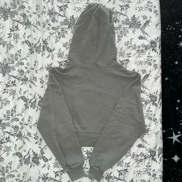 Garage Sage Green Cropped Hoodie - Image 3