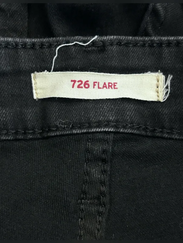 Levi’s 726 Black Flare Denim Jeans - Image 3