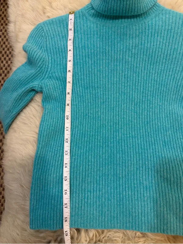 White + Warren Cashmere Turtleneck Sweater Size S Turquoise Ribbed Luxury Knit - Image 5