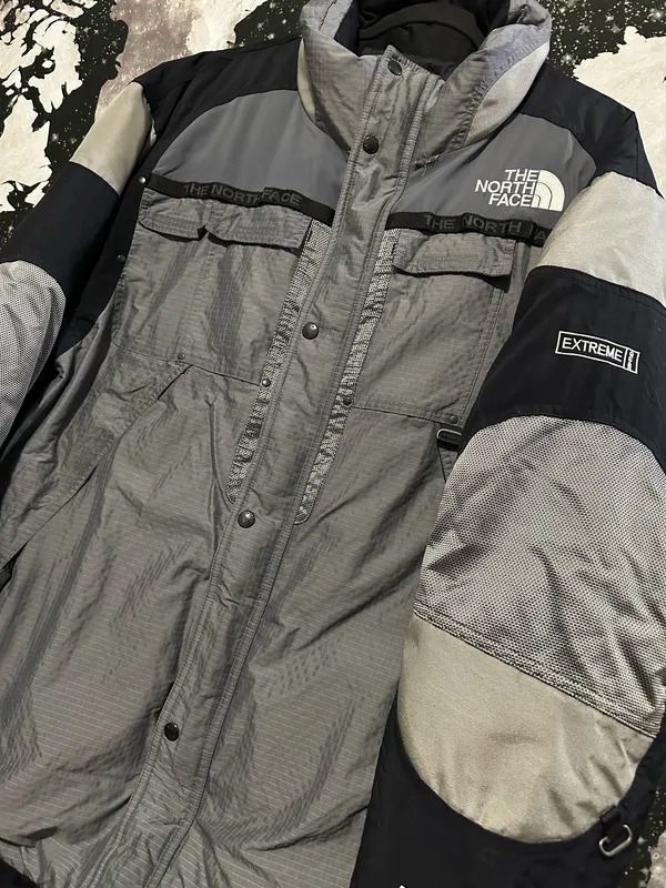 The North Face Extreme Gear 550 LTD Ski Parka Jacket - Image 2