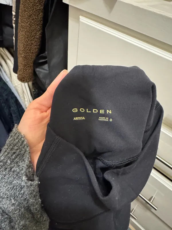 Aritzia Leggings - Image 4