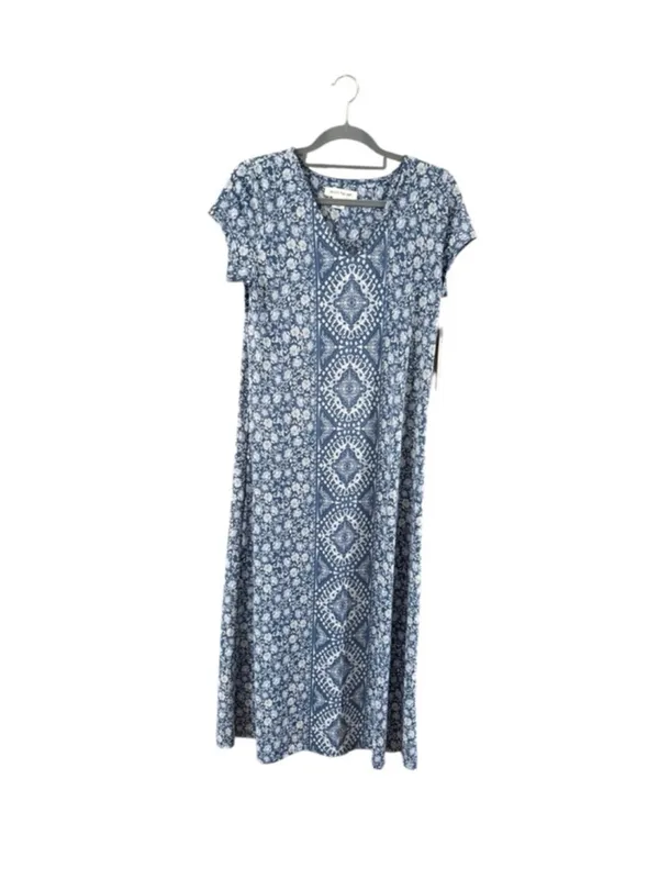 Skye's the Limit Blue Medallion & Floral Maxi Chemise - Image 7