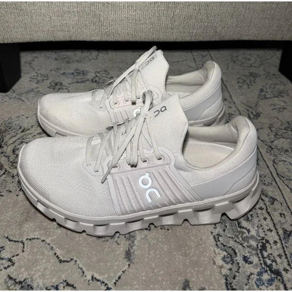On Running Cloudswift 4 Road Running Shoe in White Size 11 - Image 4