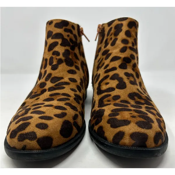 Time‎ and Tru Women's Memory Foam Animal Print Faux Suede Boots Size 9 - Image 2