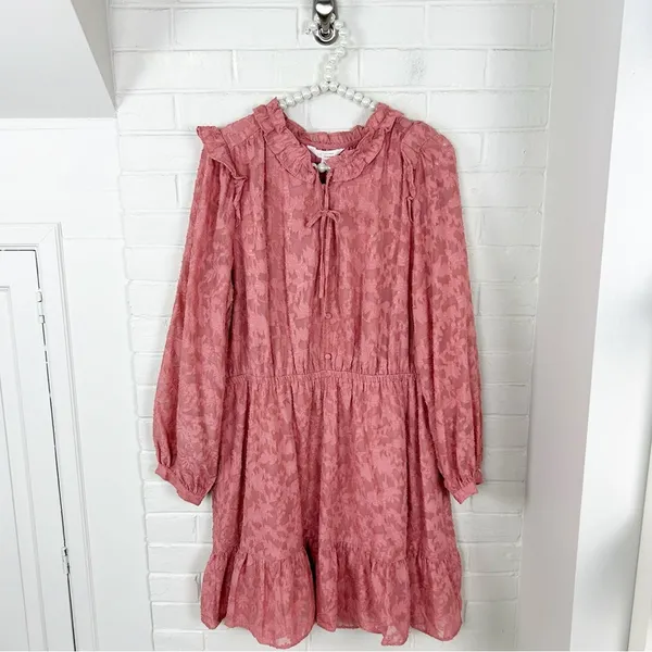 NWT Lauren Conrad Pink Textured Floral Dress Size XL - Image 2