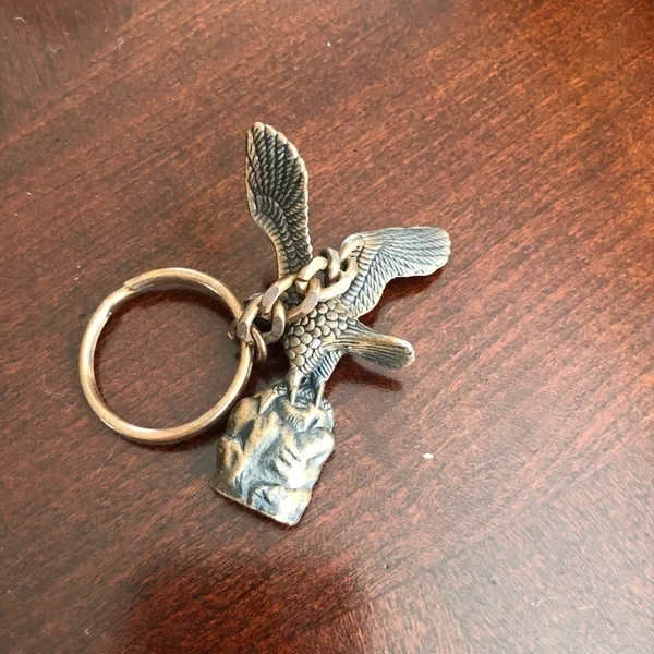 Eagle Keychain with Tennessee Emblem Brown - Image 2