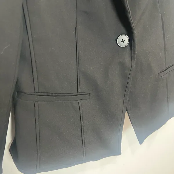Y2K New York & Co Cropped Black Blazer Jacket - Image 3