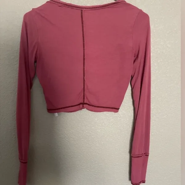 UO long sleeve pink top - Image 2