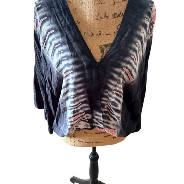 Young Fabulous & Broke “Hunny” Tie-Dye Dolman Sleeves Top Size S - Image 2