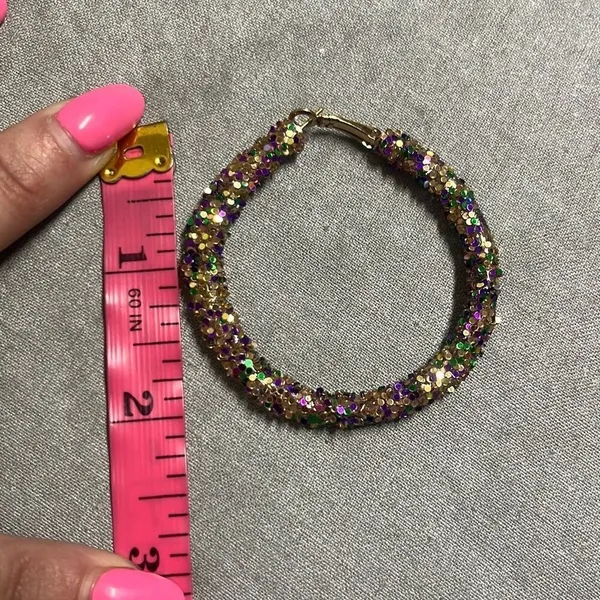 Sparkle Mardi Gras Purple Green‎ Gold Bling Hoop Earrings NWOT Party Sequins - Image 4