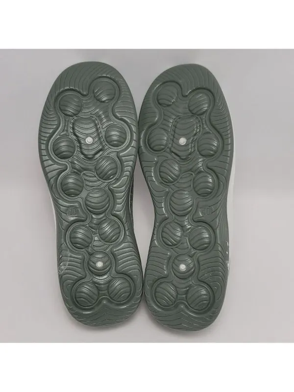Women's Breathable Mesh Slip On Sneakers Comfortable Lightweight Walking Shoes - Image 7