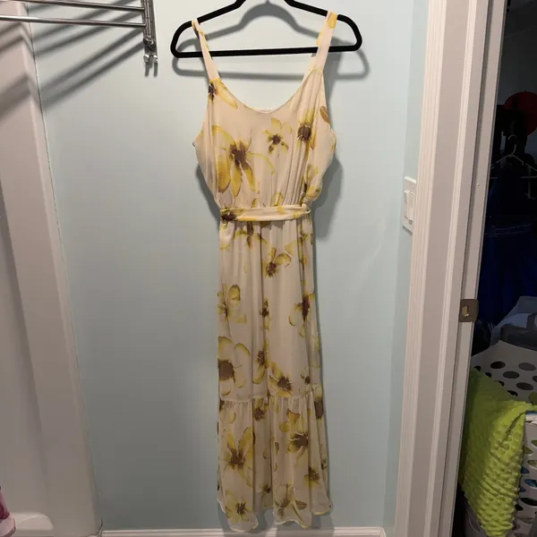 Simply Vera Wang Floral‎ Maxi Dress Yellow Cream Sleeveless Smocked Back S - Image 2