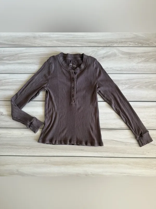 Aerie Road Trip Long Sleeve Henley Top Brown XL NWT - Image 2