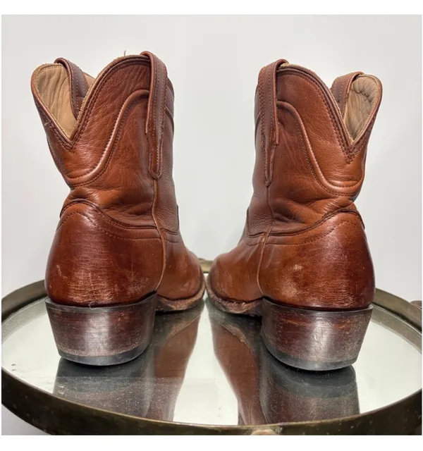 Tecovas boots brown Size 9 - Image 3