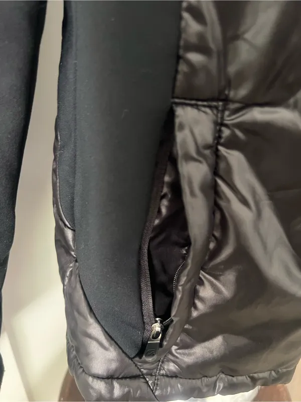 GAP Black Quilted Hybrid Zip Jacket - Image 4