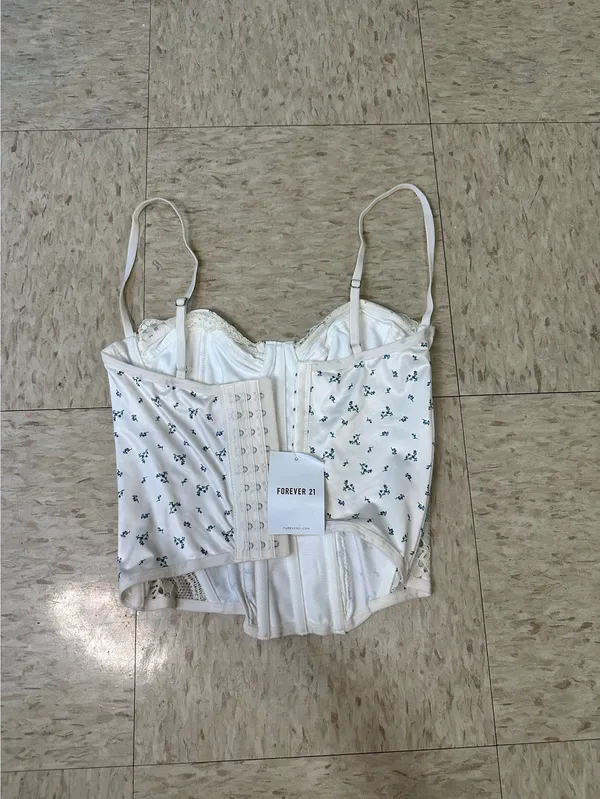 Forever 21 NWT Corset Top - Image 3