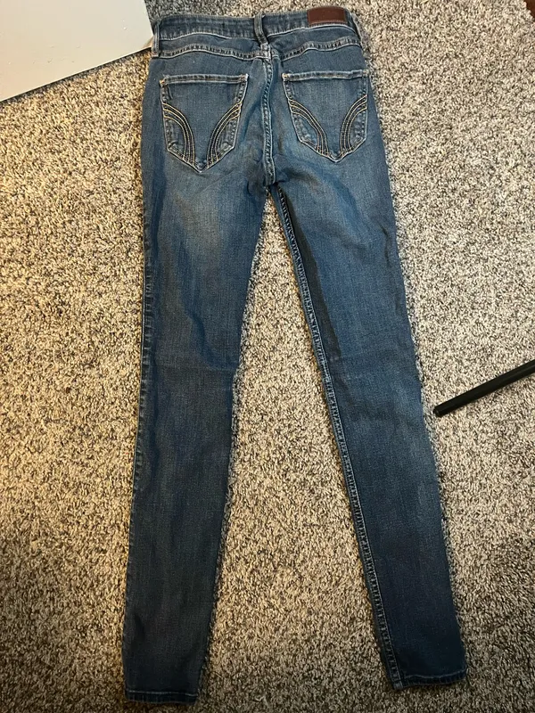 Hollister Skinny Jeans Mid-Rise - Image 3