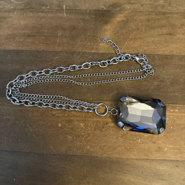 Silver tone chunky Smokey quartz pendant necklace - Image 2