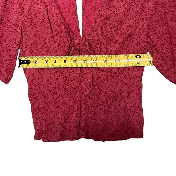 Abercrombie & Fitch Blouse Womens XS Red Polka Dot V-Neck Tie Front Cropped Top - Image 7