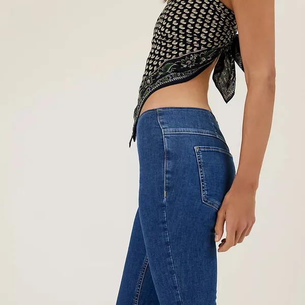 Free‎ People Penny Pull-On Flare Bell Bottom Hippie Festival Denim Jeans - Image 4
