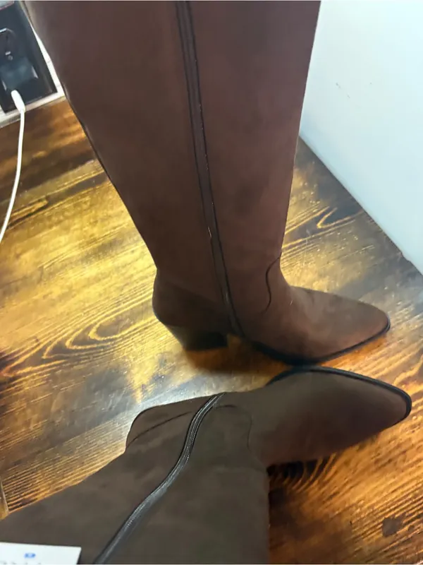 Time And Tru Brown Suede Fringe Boots Size 6 - Image 3