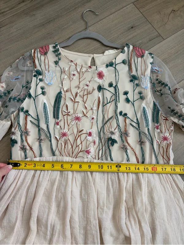 Altar’d State Cream Floral Embroidered Fairycore Whimsical Bell Sleeve Dress L - Image 10