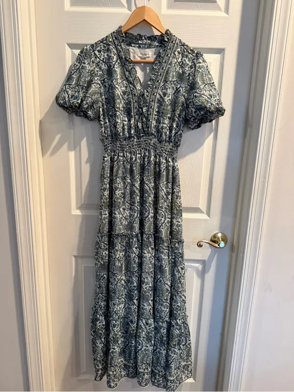 Max Studio Blue Floral V-Neck Smocked Maxi Dress - Image 5