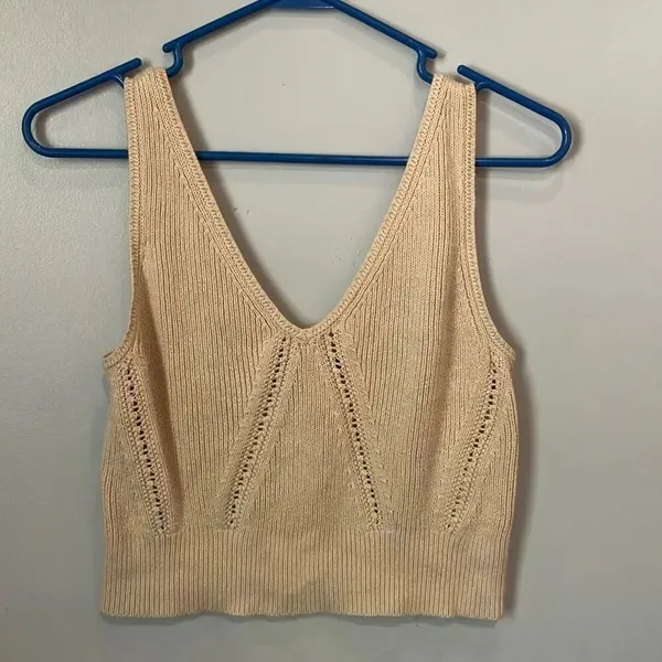 Banana republic Cropped Textured Sweater Tank XS 100% cotton Oyster Pearl #785 - Image 2