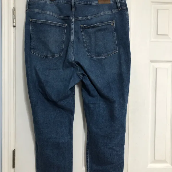 Madewell Mom jeans distressed size 36 waist measures 40 Blue Denim‎ women’s - Image 7