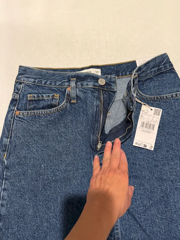 Mango Denim Midi Skirt NWT Medium with slit  - Image 3