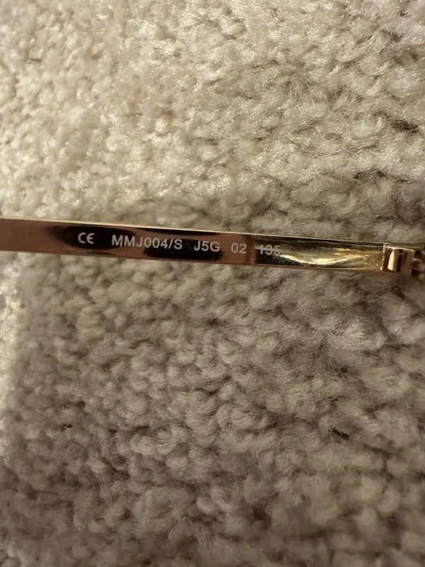 Marc Jacobs Gold Aviators Sunglasses with Brown Gradient Lenses - Image 5