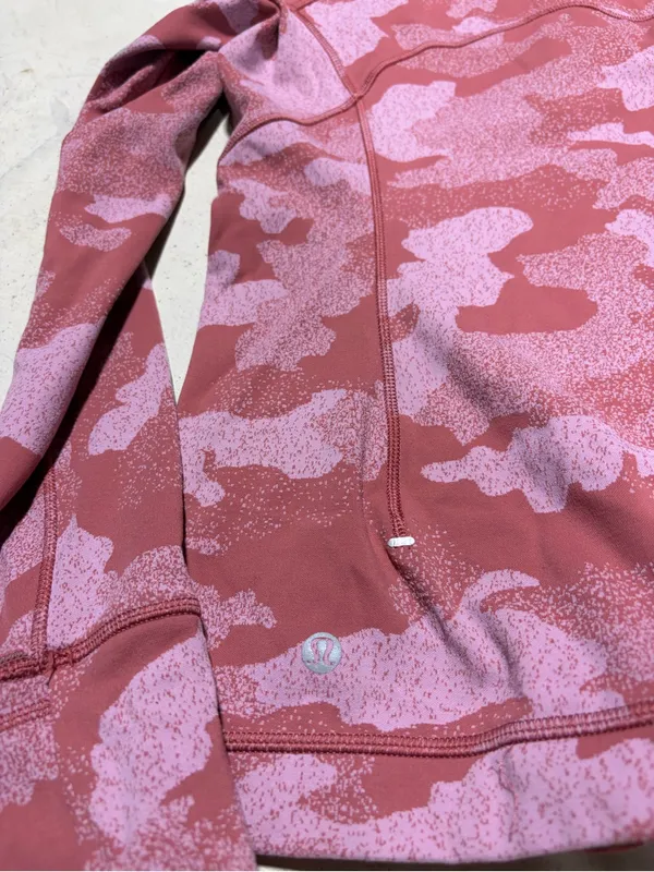 Lululemon it’s rulu run Women's Pink Camo Quarter-Zip top 8 - Image 7