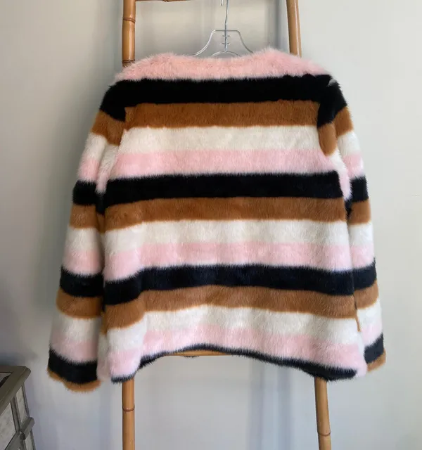 Forever 21 Faux Fur Coat - Image 3