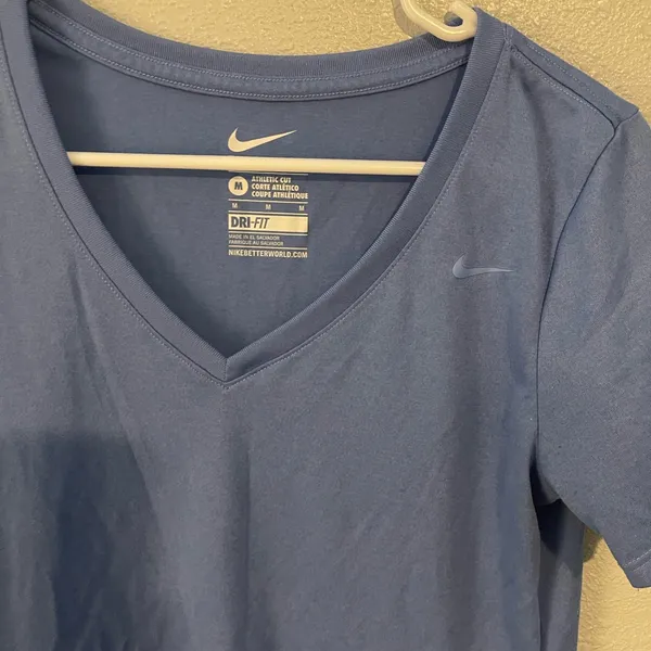 Nike T-shirt - Image 2