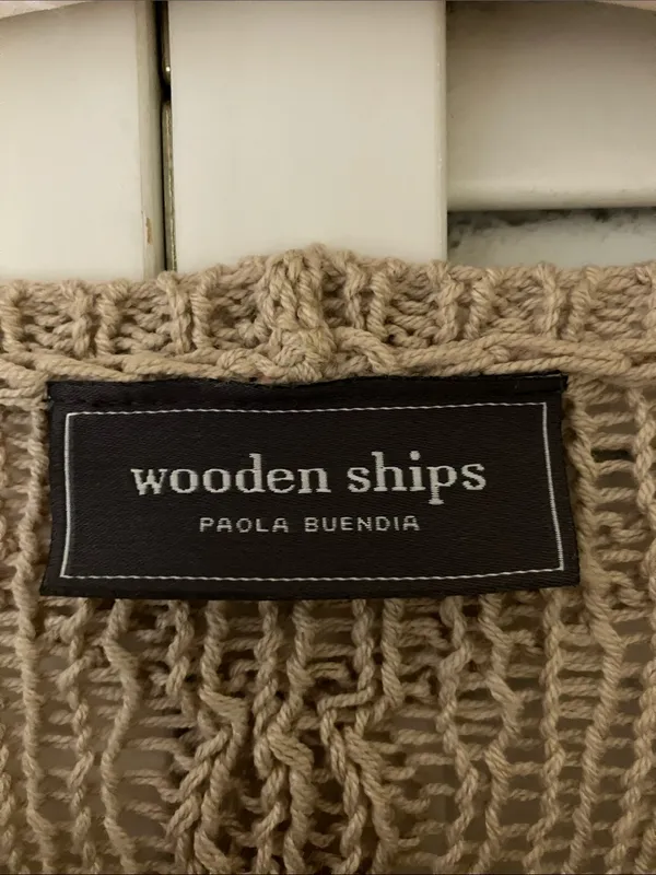 Wooden Ships Open Knit Tan Poncho Size Medium/Large - Image 2