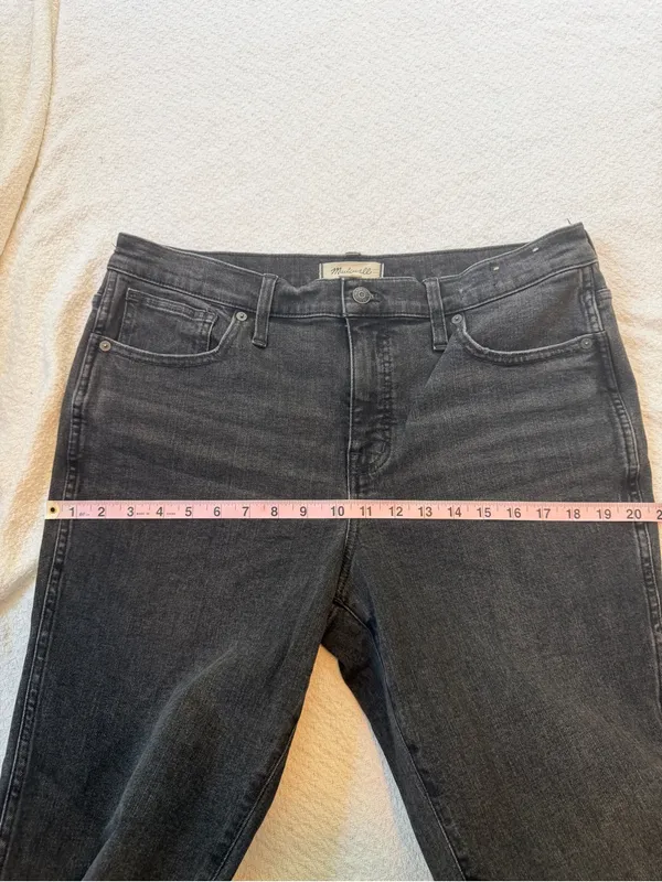 Madewell Stove Pipe Jeans 31 Armand Wash Black Faded - Image 7
