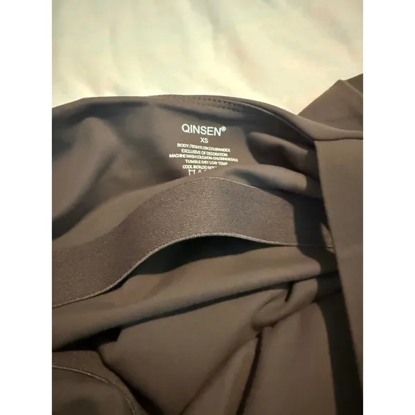 QINSEN Brown Square Neck Workout Tank Top Built-in Bra Athletic Cami XS - Image 7