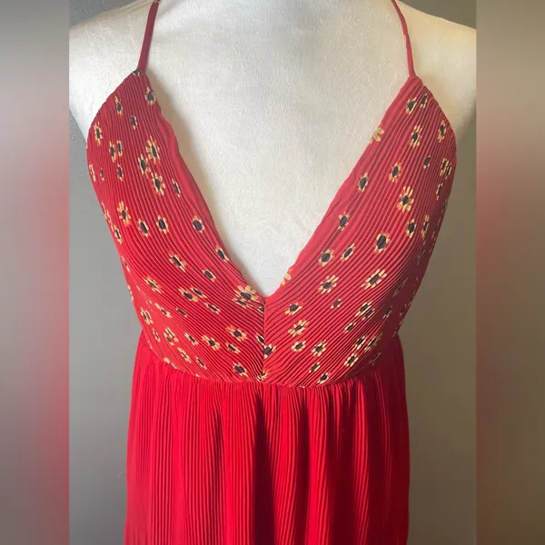Free People x Fame Women's Kayla Maxi Gown Red Pleated Sunflowers Size 6‎ - Image 3
