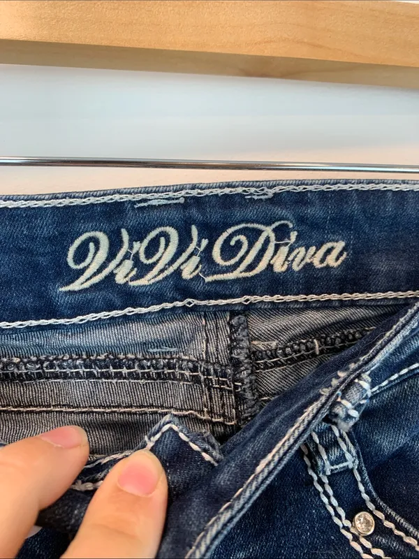 ViVi Diva skinny jeans sz 5 dark wash bedazzled embroidered floral western moto - Image 2