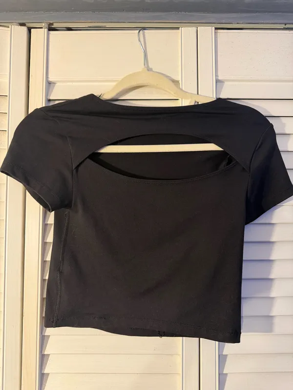 Black Open Back Aerie Top - Image 2