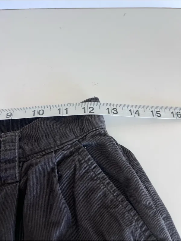 GAP Women's High Waisted Tapered Corduroy Pants Brown Noir Pleated Front‎ - Image 8