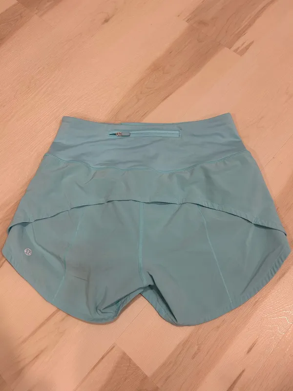 Lululemon Shorts Speed Up 4" High-Rise - Image 4