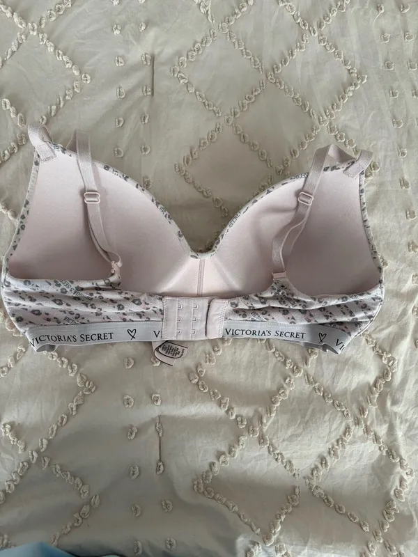 Victoria's Secret Bra - Image 2