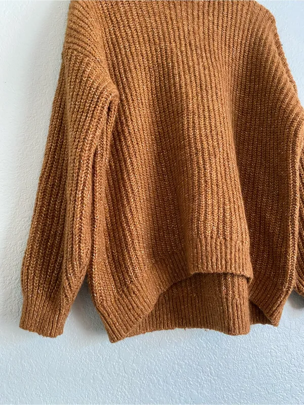 Old Navy Ribbed Turtleneck Sweater in Camel Brown Tunic Length Wool Blend - Image 10