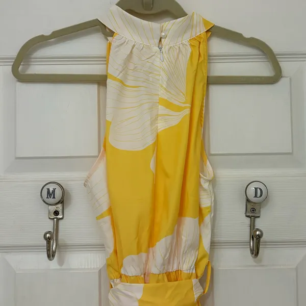 SHEIN Yellow And White Halter Jumpsuit with Waist Tie - Image 5