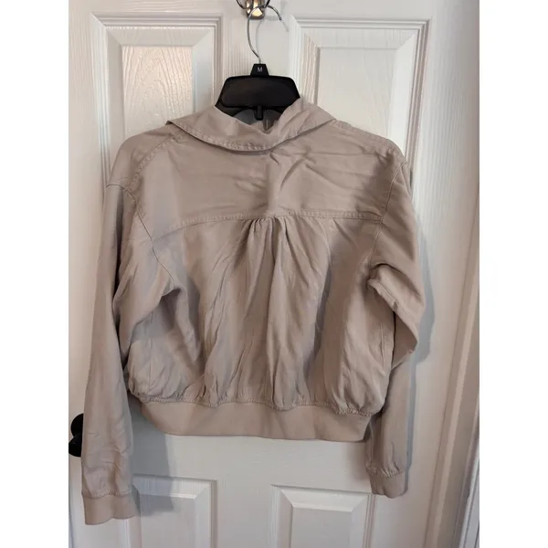 For The Republic Bomber Jacket Small Beige Snap Front - Image 7