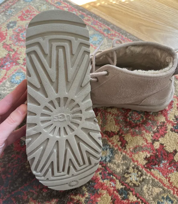 UGG Final Price ✨EUC  Neumel Chukka boots - Image 6