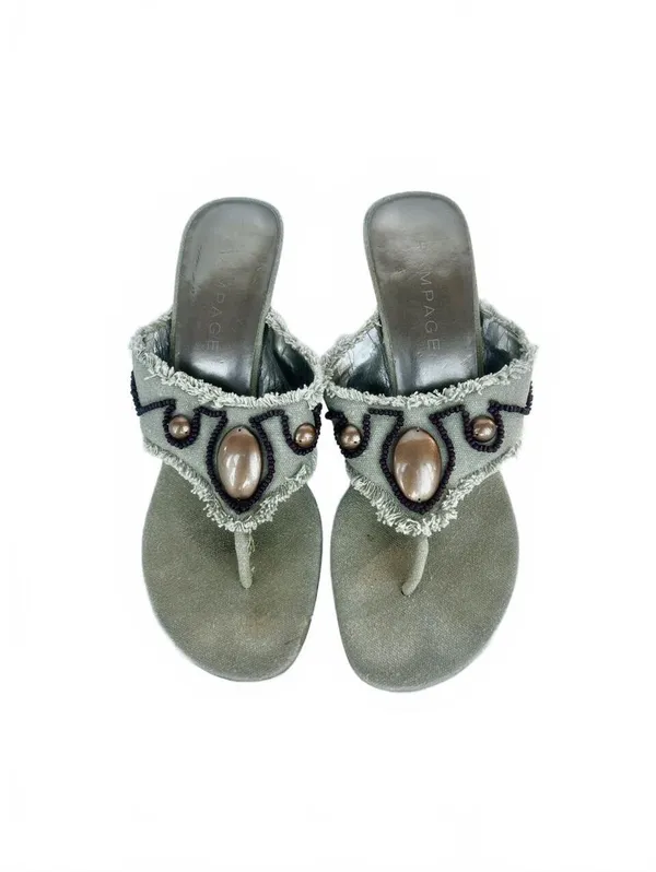 Y2K Rampage Breezy Thong Kitten Heel Sandals Embellished Vintage Women's Size 7 - Image 3