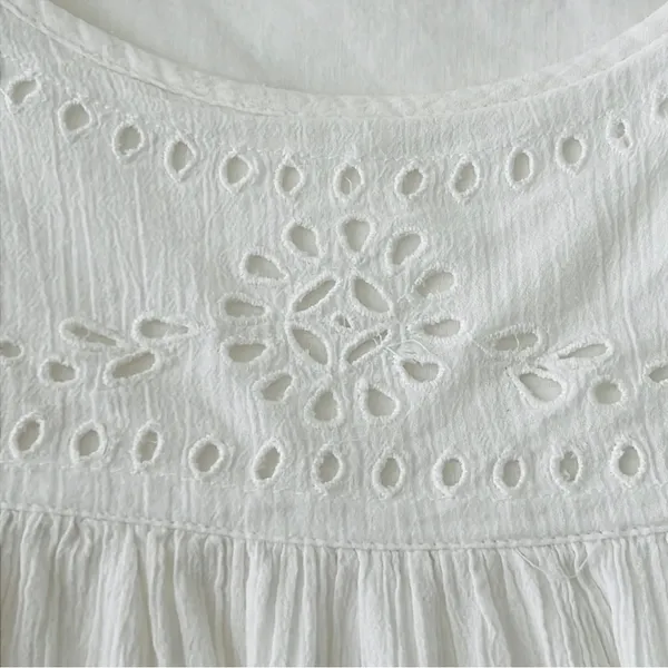 Beach Lunch Lounge White Blouse - Image 4