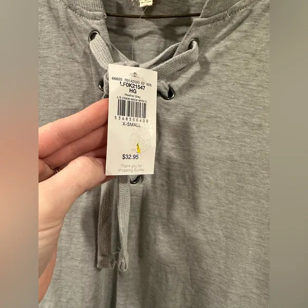 Buckle NWT Modish Rebel Top - Image 4